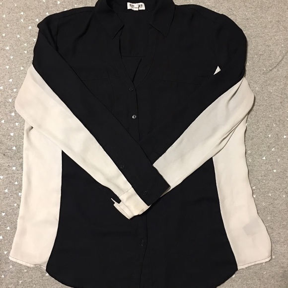 Express button up