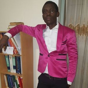 Meet your Posher, Oumar