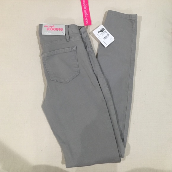 refuge "Skin Tight Leggings" Jeans