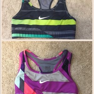 Nike sportsbras size xs