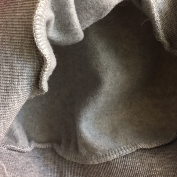 Comfy sweater! - Picture 2 of 4