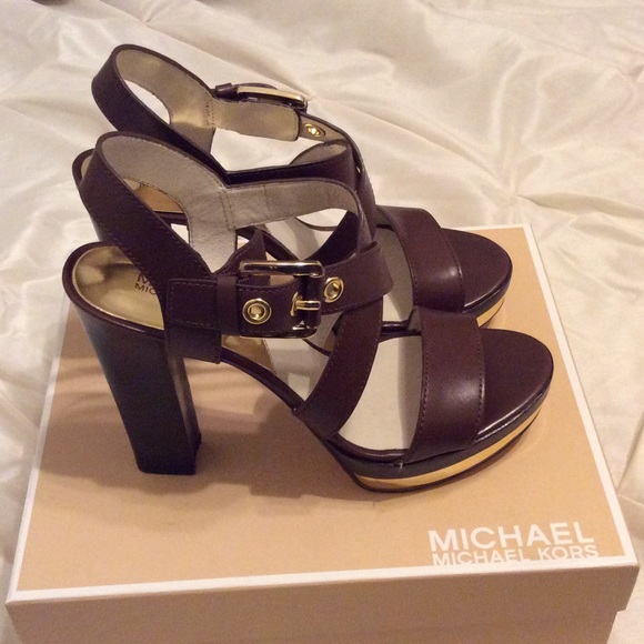 MICHAEL By Micheal Kors platform heel