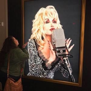 Meet your Posher, Courtney