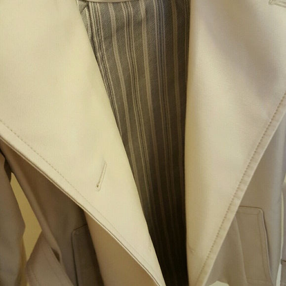 Authentic Coach trench coat. JDW2006443137 - Picture 3 of 4