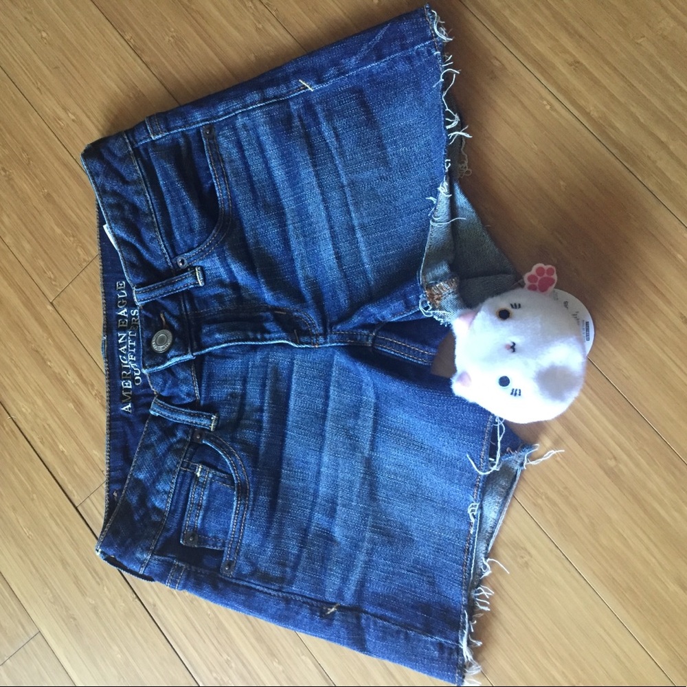American eagle jean shorts size 2