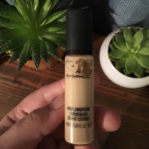 Mac Pro Longwear Concealer