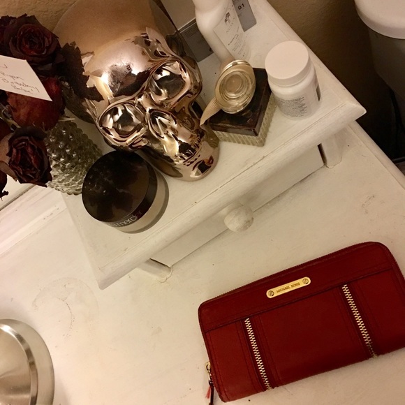 Michael Kors wallet