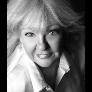 Meet your Posher, Marilyn