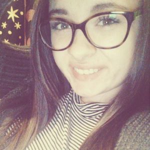 Meet your Posher, Olivia
