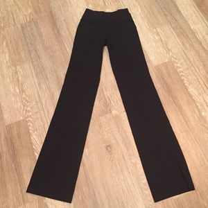 Lululemon black bootcut yoga pants size 2