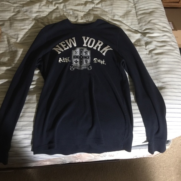 Old Navy New York Long Sleeve Tee