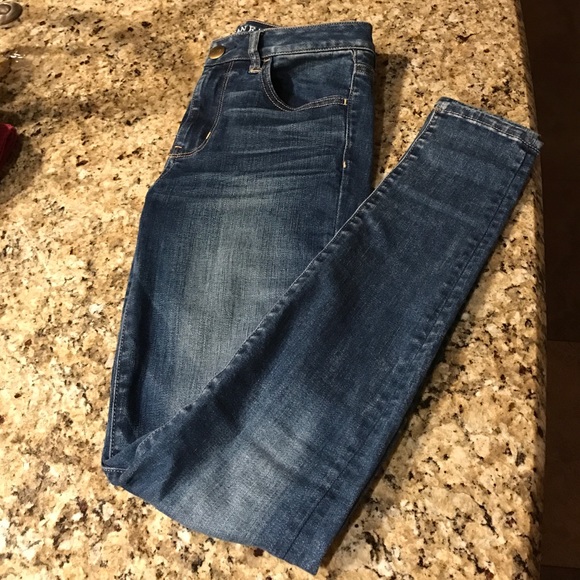 American Eagle Outfitter jeans