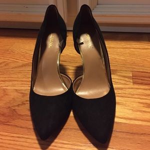Black suede heals