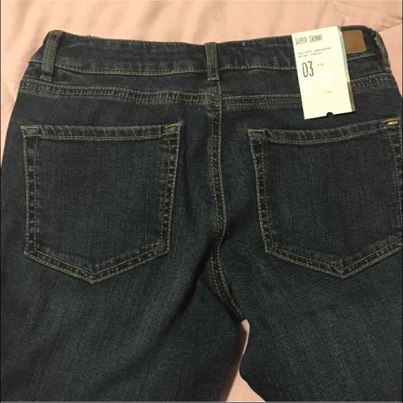 Jeans - Picture 3 of 3