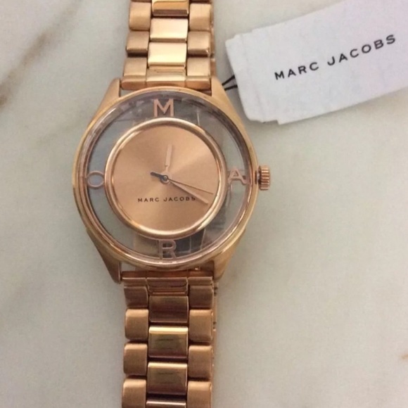 Marc Jacobs rose gold tether watch - Picture 5 of 7