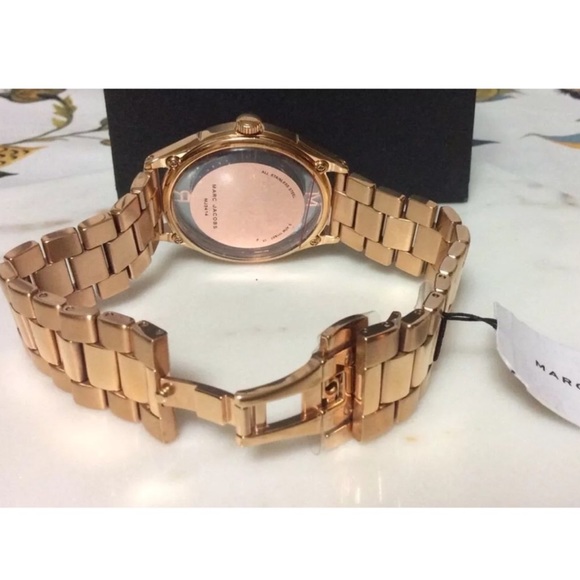 Marc Jacobs rose gold tether watch - Picture 6 of 7