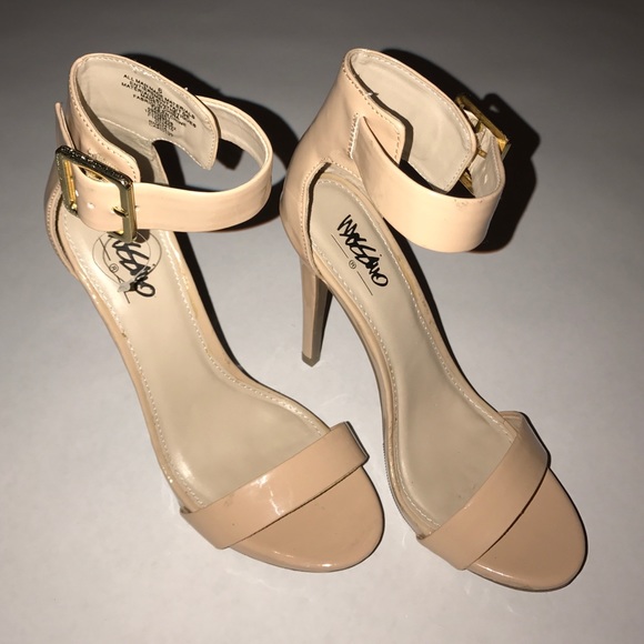 Nude Single Strapped Heels