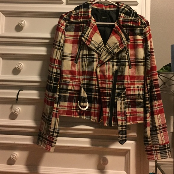 Peacoat - Picture 2 of 4