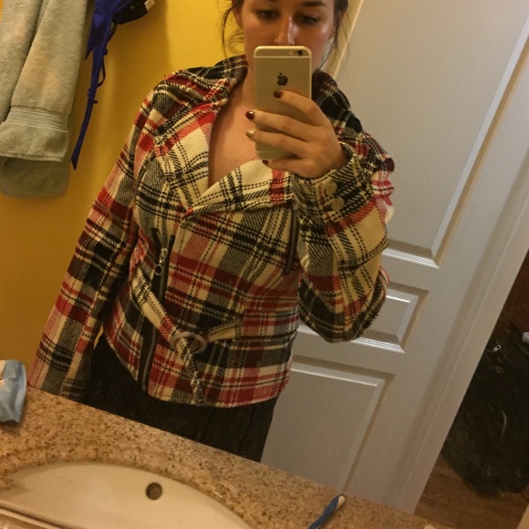 Peacoat - Picture 4 of 4