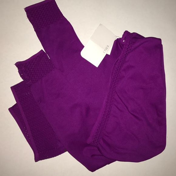 Fabletics Seamless Pullover