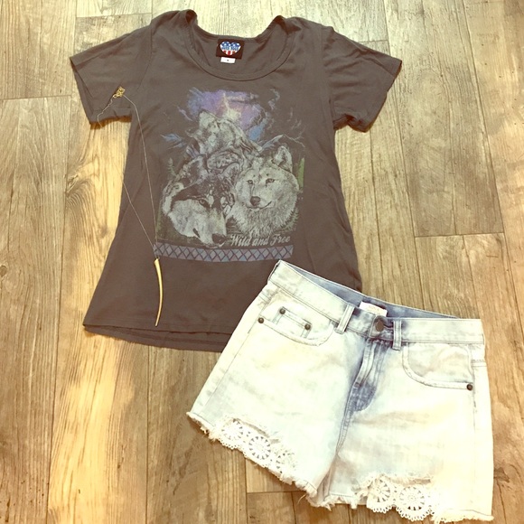 STELLAR 'Wild and Free' Junk Food Tee Medium