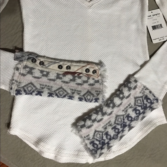 NWT Free People School Art Cuff Top in Ivory - Picture 2 of 3
