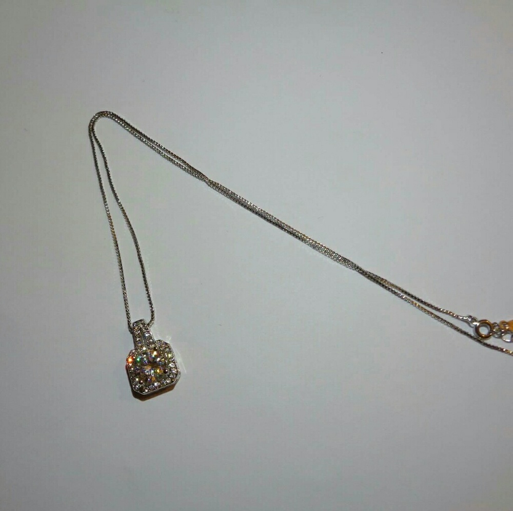 2ct Diamond Dainty Halo Pendant Bridal Necklace - Picture 6 of 7