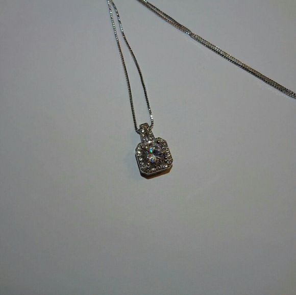 2ct Diamond Dainty Halo Pendant Bridal Necklace - Picture 5 of 7