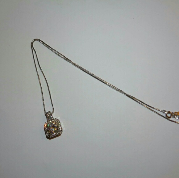 2ct Diamond Dainty Halo Pendant Bridal Necklace - Picture 6 of 7