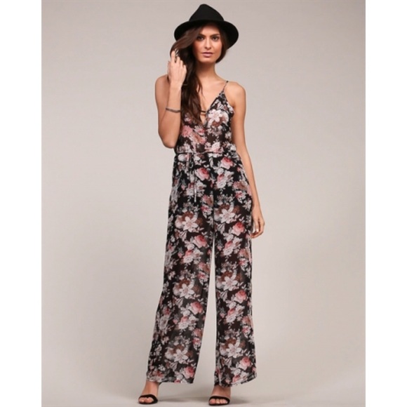 LAST 1️⃣ Floral Jumpsuit - Picture 2 of 6