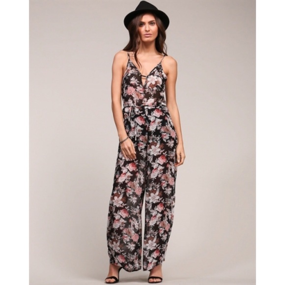 LAST 1️⃣ Floral Jumpsuit - Picture 3 of 6