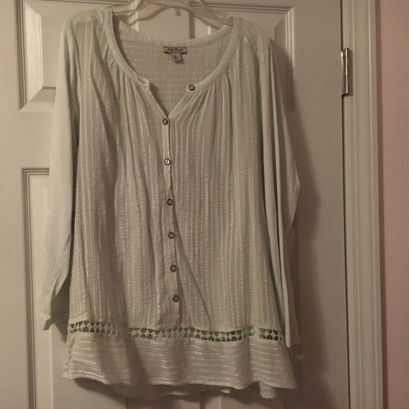 Lucky Brand Mint Long Sleeve Top💕