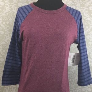BNWT LulaRoe Randy Tee in XS