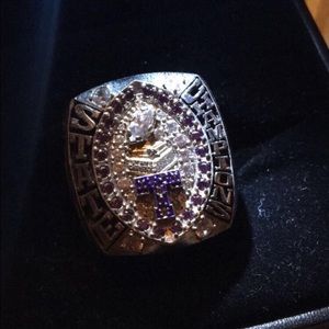 Meet your Posher, Justin