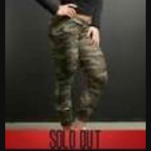 💥SOLD💥
