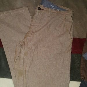 Bullhead khakis 32 x 30
