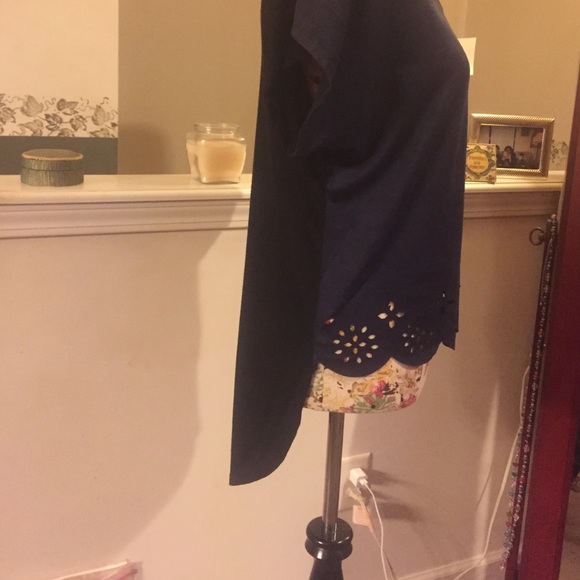 Suede-like navy/black hi-low blouse NEW! - Picture 3 of 4