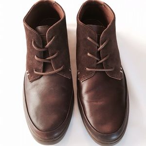 NWOT • Kenneth Cole Leather + Suede Chukka Boots