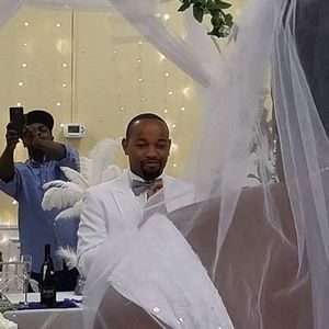 Meet your Posher, Dathan