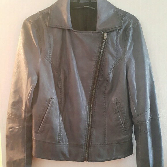 Stradivarius faux leather jacket - Picture 2 of 4