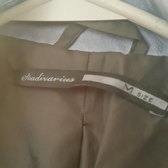 Stradivarius faux leather jacket - Picture 3 of 4