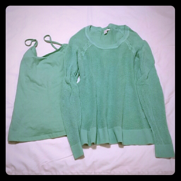 Matching green cami and open knit sweater, size XS