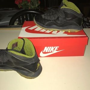 Air Jordan 10 Black Leather Venoms