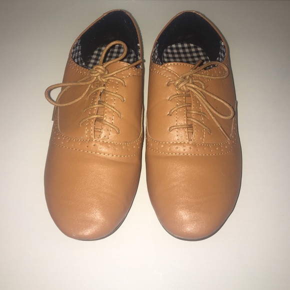 Tan loafer
