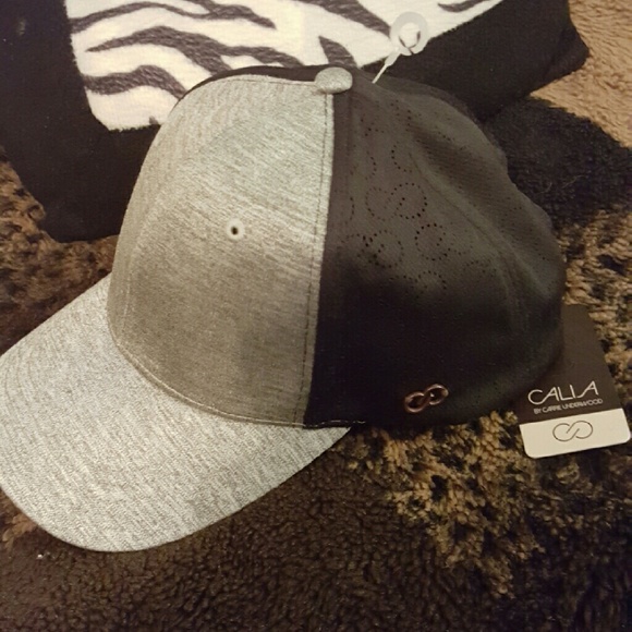 NWT Calia by Carrie Underwood workout hat