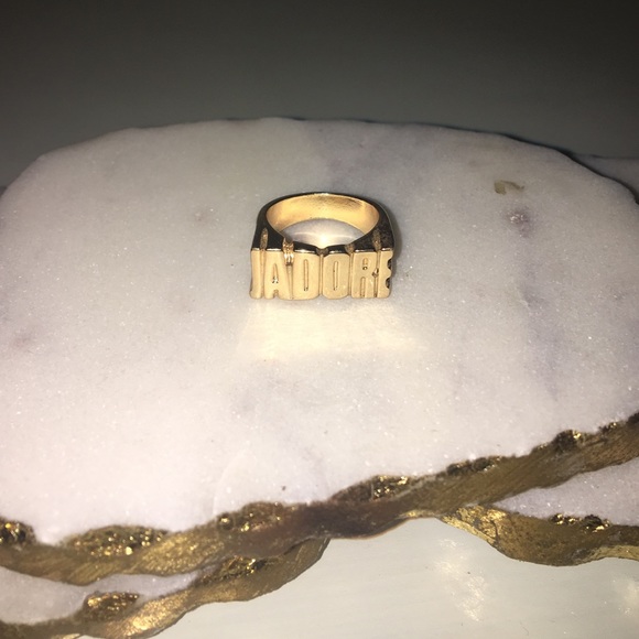Jadore ring