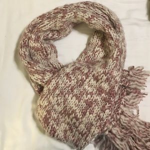 Cozy lavender and white scarf