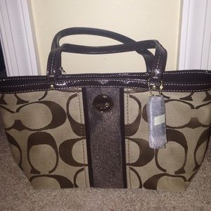 BRAND NEW Coach Hand Bab