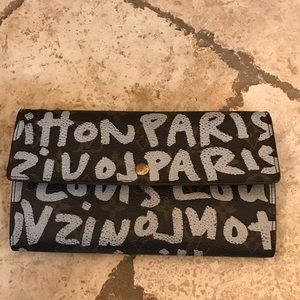 Louis Vuitton Monogram Graffiti Wallet silver