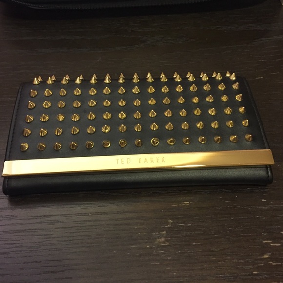 Ted baker clutch